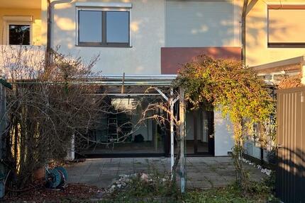 Reihenmittelhaus zur Miete Nürnberg-Boxdorf 4 zimmer