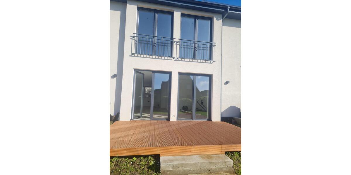 Etagenwohnung Geesthacht - 7 Zimmer, 150 m&sup2;, 1.600&euro; | Angebot:26689437