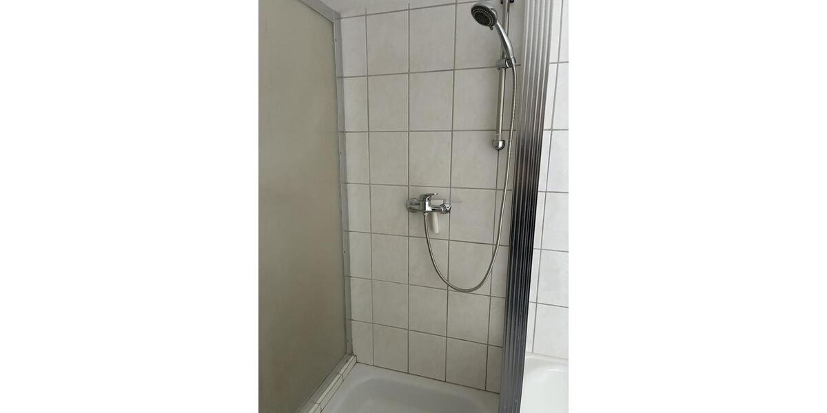 Erdgeschoßwohnung Saarbrücken Eschberg - 3 Zimmer, 102 m&sup2;, 850&euro; | Angebot:24980748