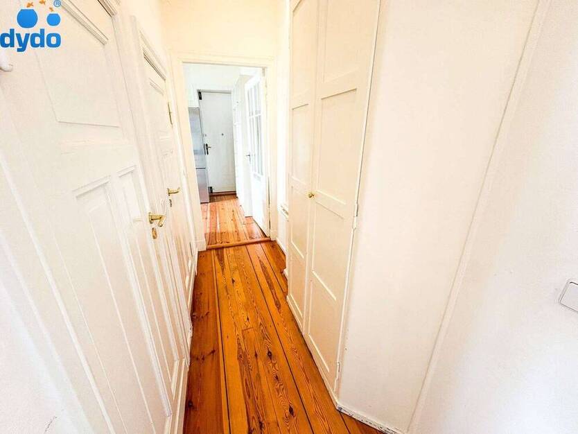 Diese charmante AltbauWohnung wartet auf Sie - jetzt bewerben und Chance nutzen + EBK und Balkon