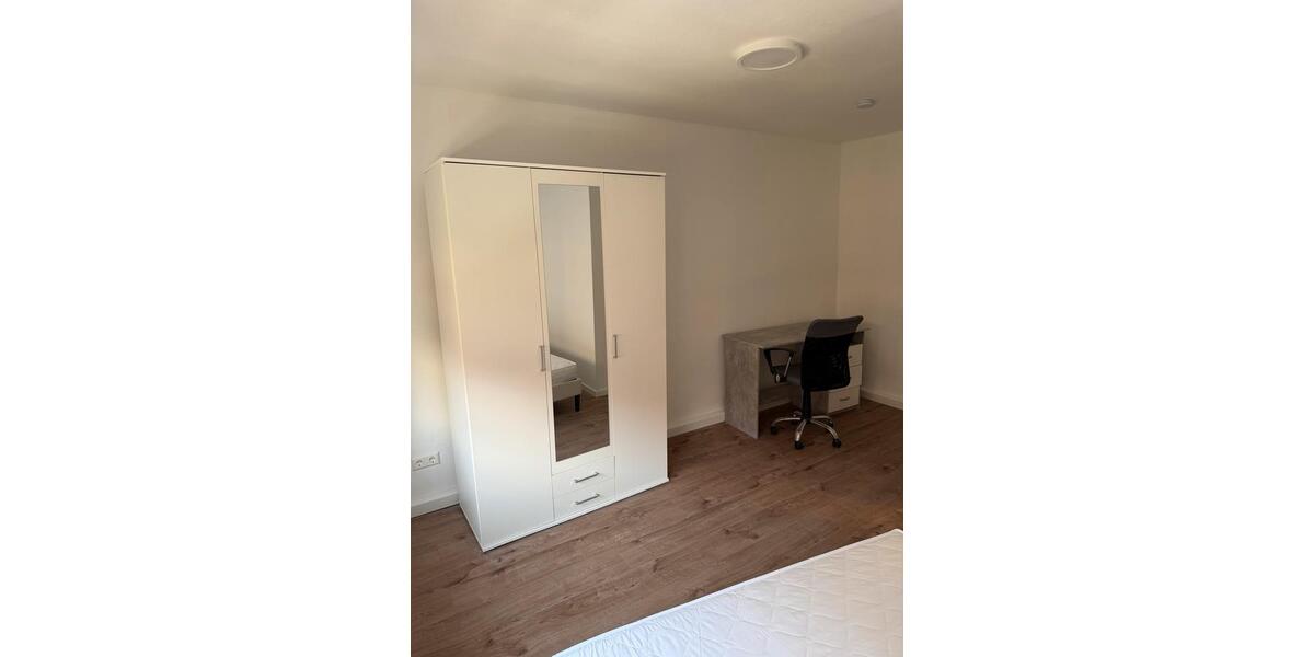 Wohnen auf Zeit Ludwigshafen am Rhein Ludwigshafen-Hemshof - 17 Zimmer, 85 m&sup2;, 600&euro; | Angebot:26632123