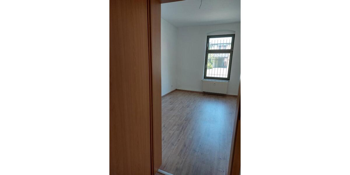 Erdgeschoßwohnung Sangerhausen - 2 Zimmer, 62 m&sup2;, 410&euro; | Angebot:24660046
