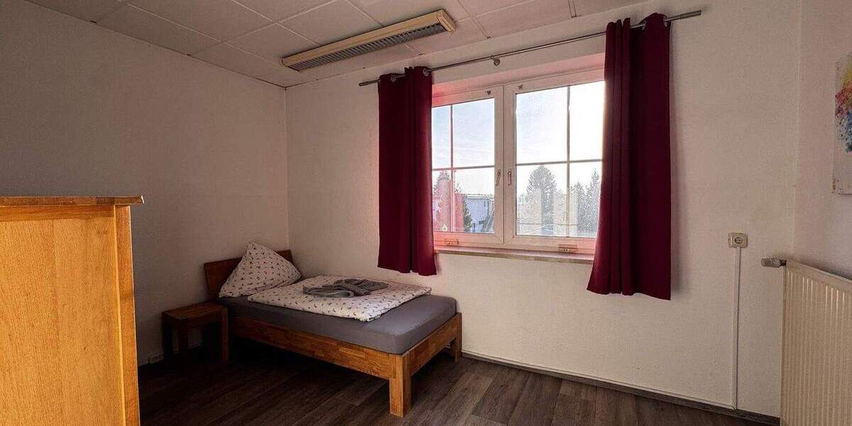 Gewerbeobjekt Rosengarten-Klecken Klecken - 5 Zimmer, 120 m&sup2;, 1.500&euro; | Angebot:25741803