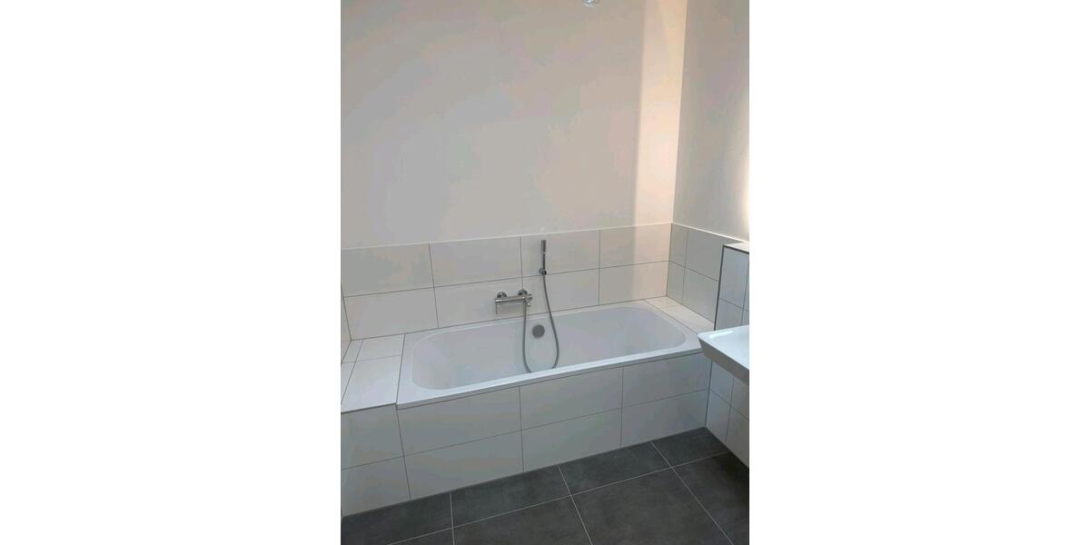 Einfamilienhaus Burg - 3 Zimmer, 109 m&sup2;, 1.275&euro; | Angebot:24513244