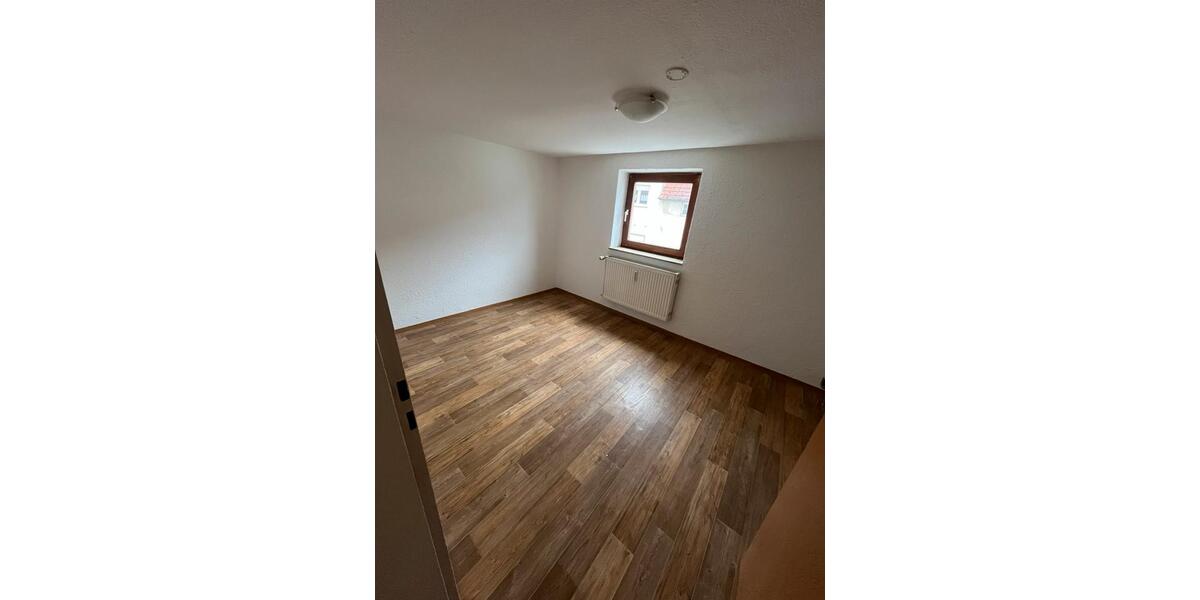 Etagenwohnung Breitenthal - 3 Zimmer, 65 m&sup2;, 800&euro; | Angebot:26706099