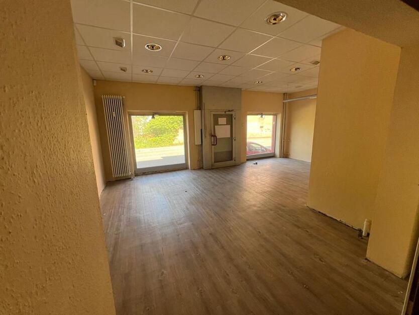 Ladenfläche, Ladenlokal, Büroraum, Lagerraum