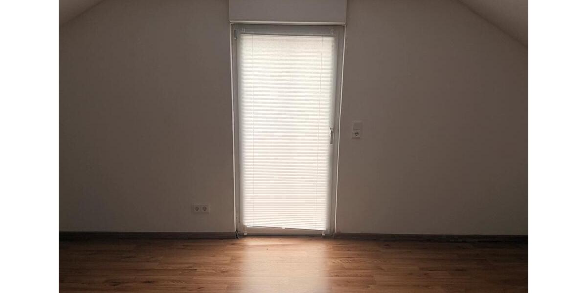 Dachgeschoßwohnung Plettenberg - 2 Zimmer, 60 m&sup2;, 550&euro; | Angebot:25366822