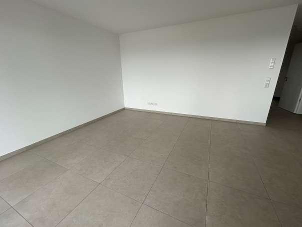 Erdgeschoßwohnung Jestetten - 3 Zimmer, 92 m&sup2;, 1.100&euro; | Angebot:26088254