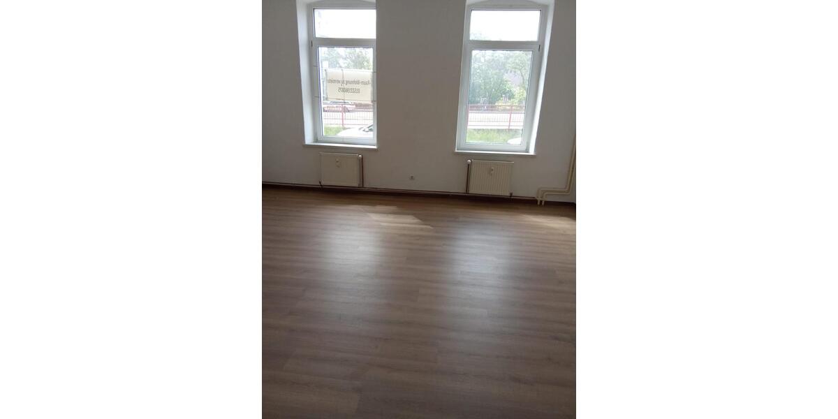Erdgeschoßwohnung Dessau-Roßlau Roßlau - 3 Zimmer, 80 m&sup2;, 450&euro; | Angebot:26591334