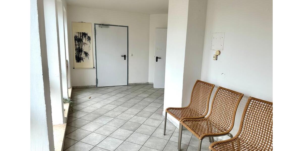 Gewerbeobjekt Halle - 770&euro; | Angebot:25961870