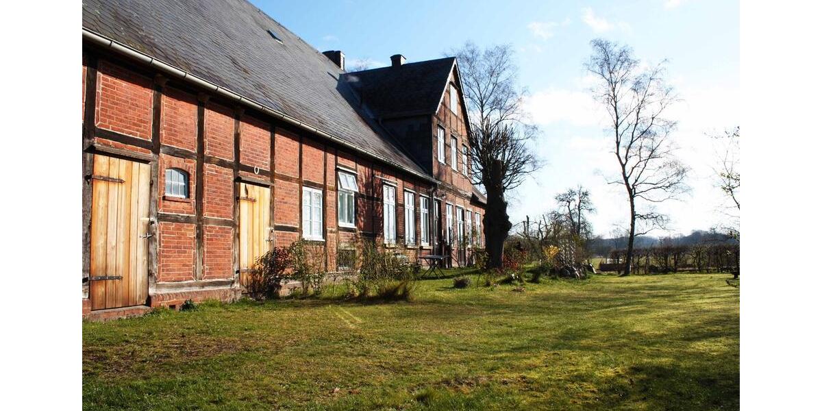 Etagenwohnung Scharnebeck - 3 Zimmer, 70 m&sup2;, 712&euro; | Angebot:25763854