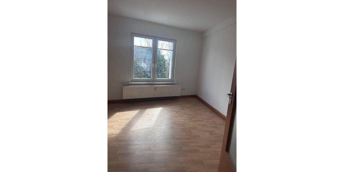 Dachgeschoßwohnung Bad Wildungen - 2 Zimmer, 53 m&sup2;, 350&euro; | Angebot:26264070