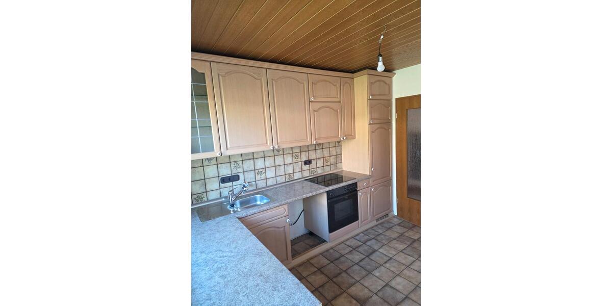 Erdgeschoßwohnung Breitengüßbach - 5 Zimmer, 128 m&sup2;, 1.250&euro; | Angebot:26409777