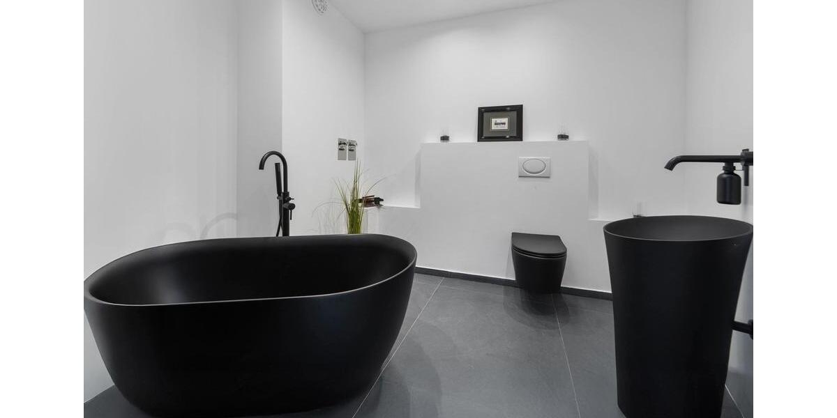 Etagenwohnung Gelsenkirchen - 3 Zimmer, 130 m&sup2;, 915&euro; | Angebot:25097974