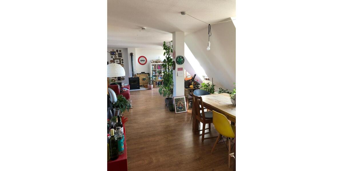 Dachgeschoßwohnung Hilpoltstein - 3 Zimmer, 86 m&sup2;, 825&euro; | Angebot:25960591