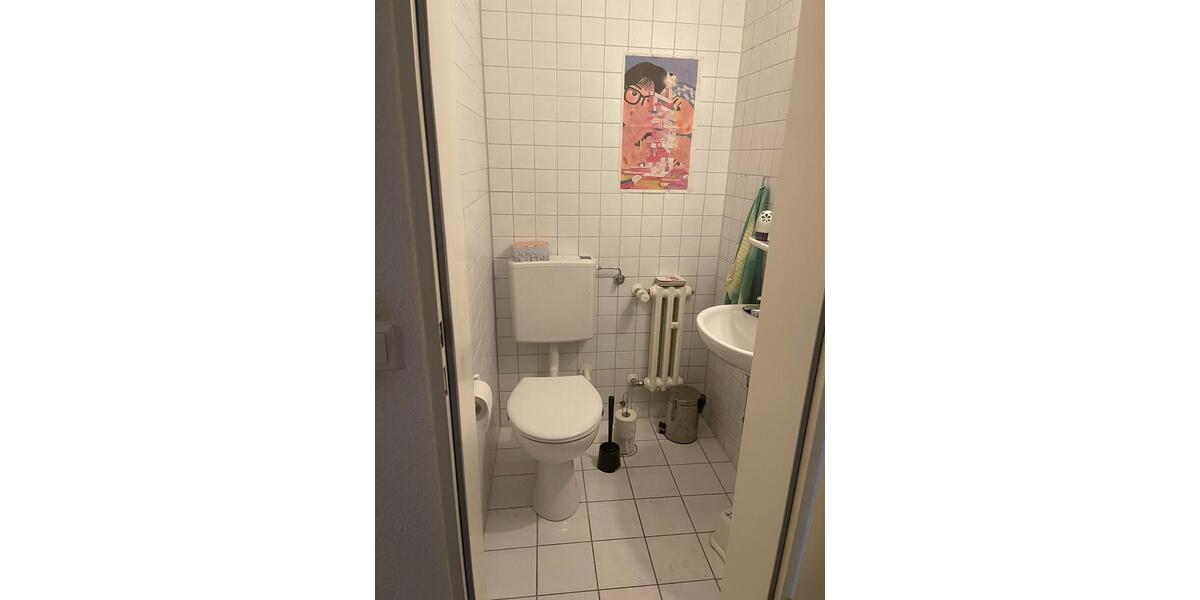 Etagenwohnung Bielefeld - 4 Zimmer, 25 m&sup2;, 407&euro; | Angebot:26563634