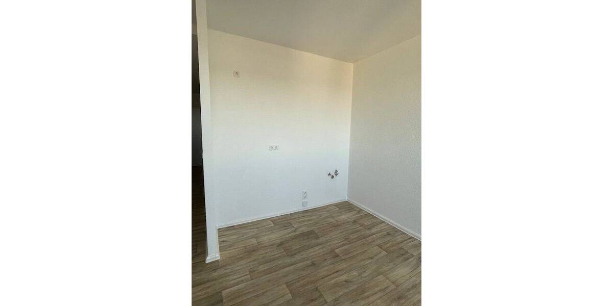 Etagenwohnung Erfurt Rieth - 3 Zimmer, 67 m&sup2;, 490&euro; | Angebot:26787288