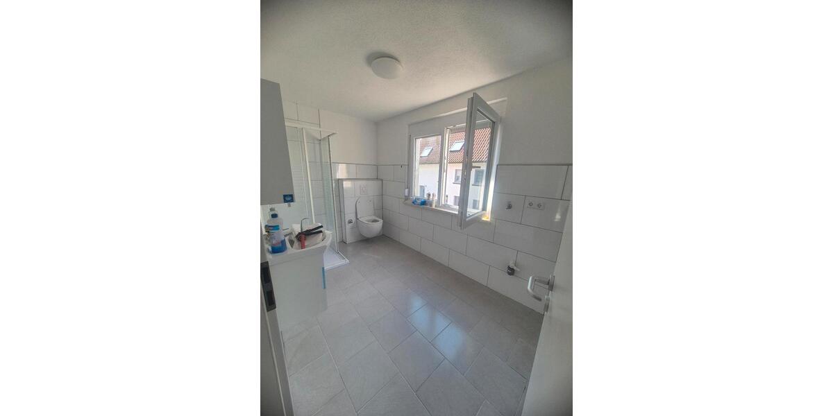Erdgeschoßwohnung Winterlingen - 3 Zimmer, 70 m&sup2;, 850&euro; | Angebot:26302543