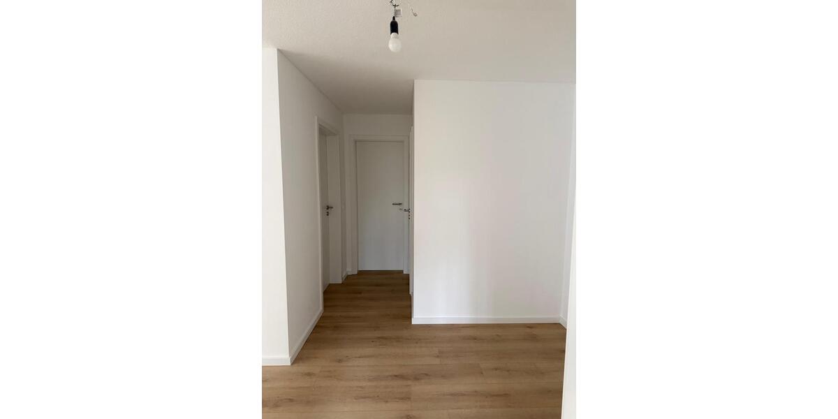 Erdgeschoßwohnung Gummersbach - 3 Zimmer, 95 m&sup2;, 995&euro; | Angebot:25164064