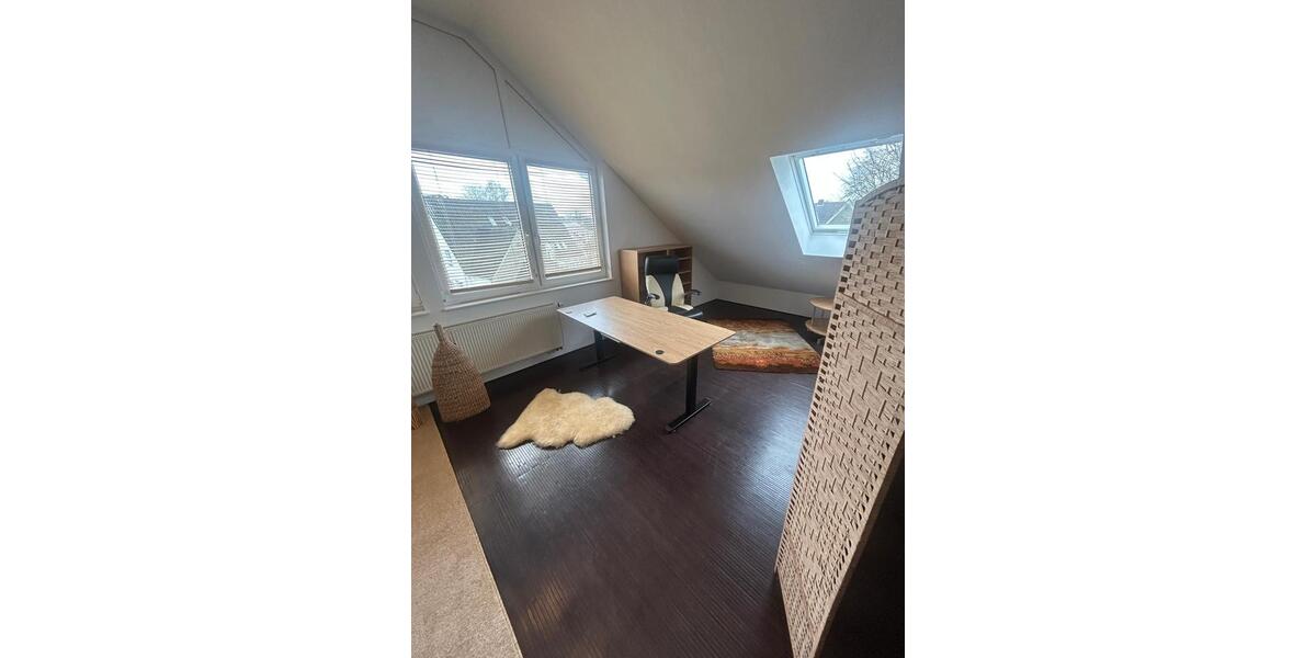 Dachgeschoßwohnung Ibbenbüren - 2 Zimmer, 140 m&sup2;, 1.000&euro; | Angebot:26039332