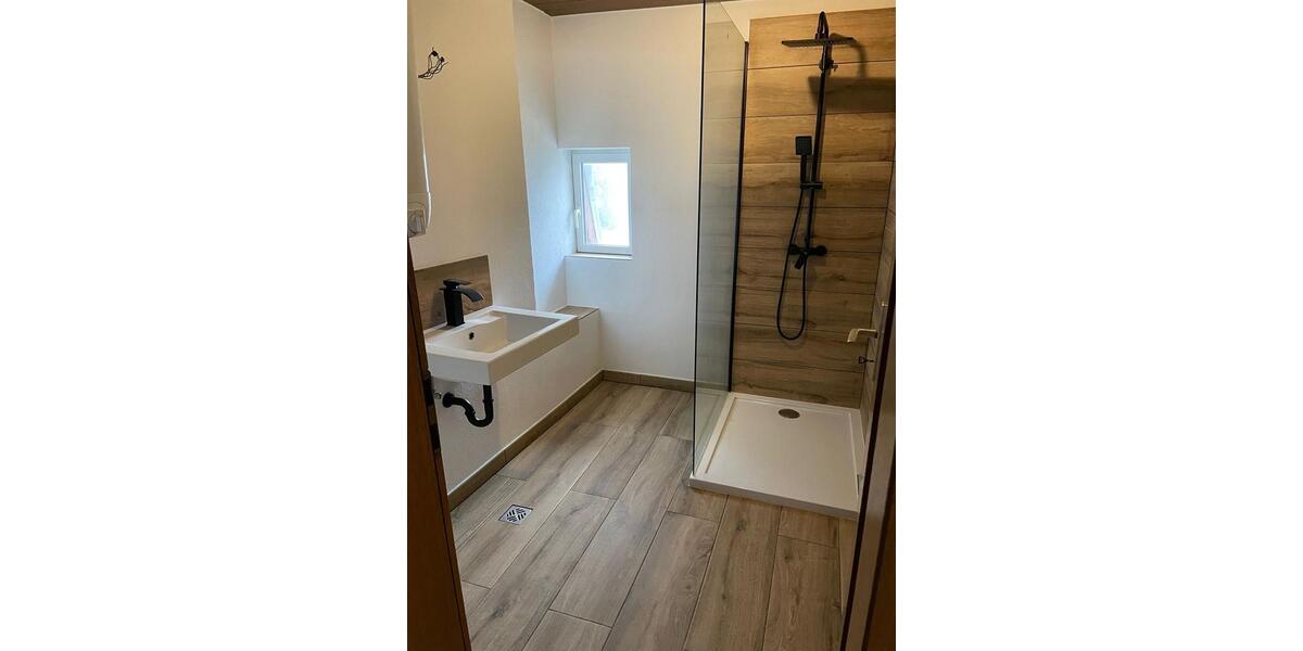 Etagenwohnung Grafenau Frauenberg - 4 Zimmer, 107 m&sup2;, 900&euro; | Angebot:26050510