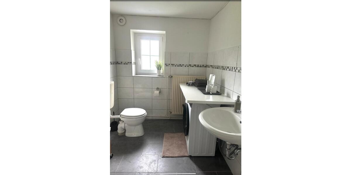 Wohnen auf Zeit Geestland Bad Bederkesa - 4 Zimmer, 120 m&sup2;, 100&euro; | Angebot:25935086
