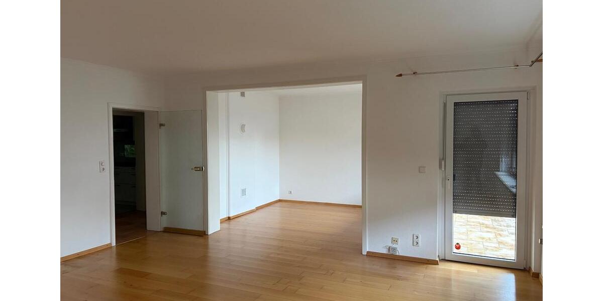 TRAUMWOHNUNG AHLTEN FREI EG Garten Terrasse Einbauküche Garage 3 zimmer