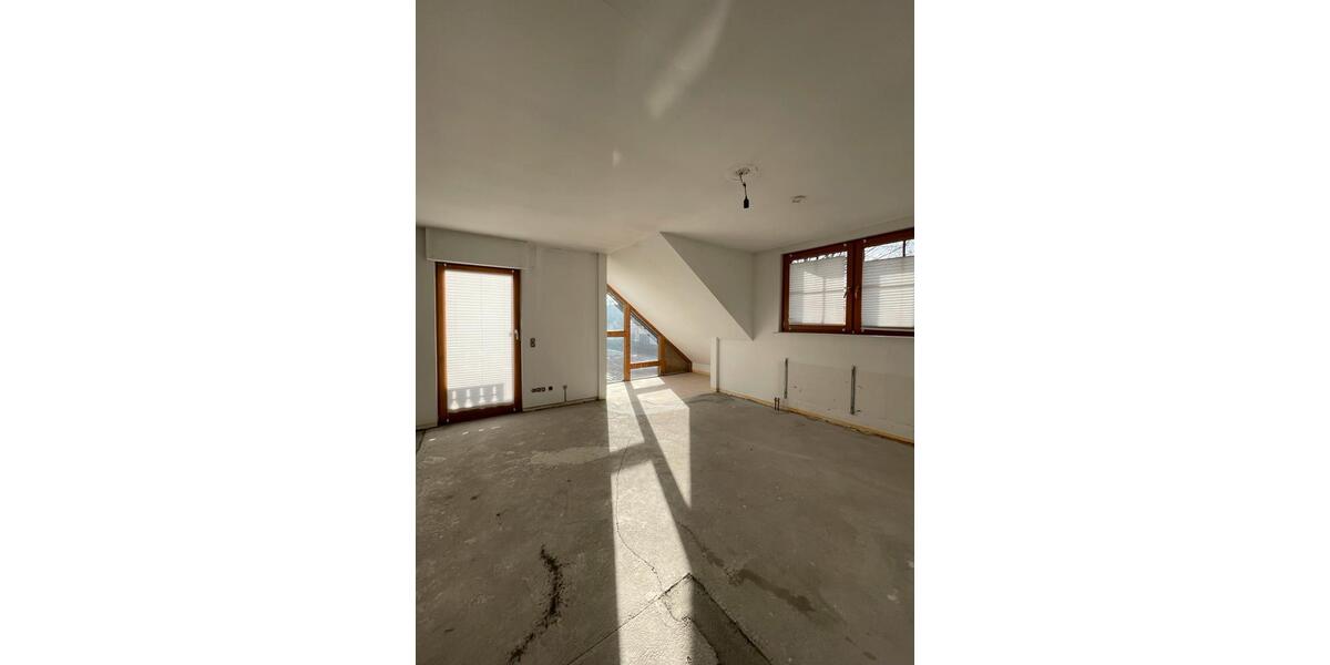 Etagenwohnung Rust - 4 Zimmer, 107 m&sup2;, 1.400&euro; | Angebot:25081527
