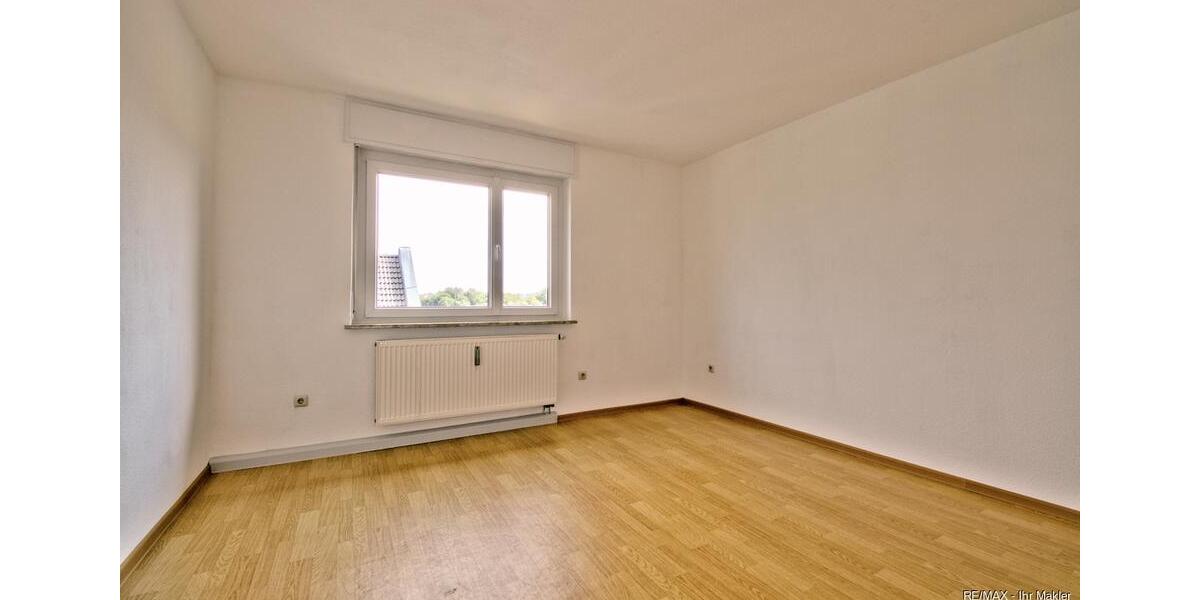 Etagenwohnung Zirndorf - 3 Zimmer, 72 m&sup2;, 530&euro; | Angebot:24689922