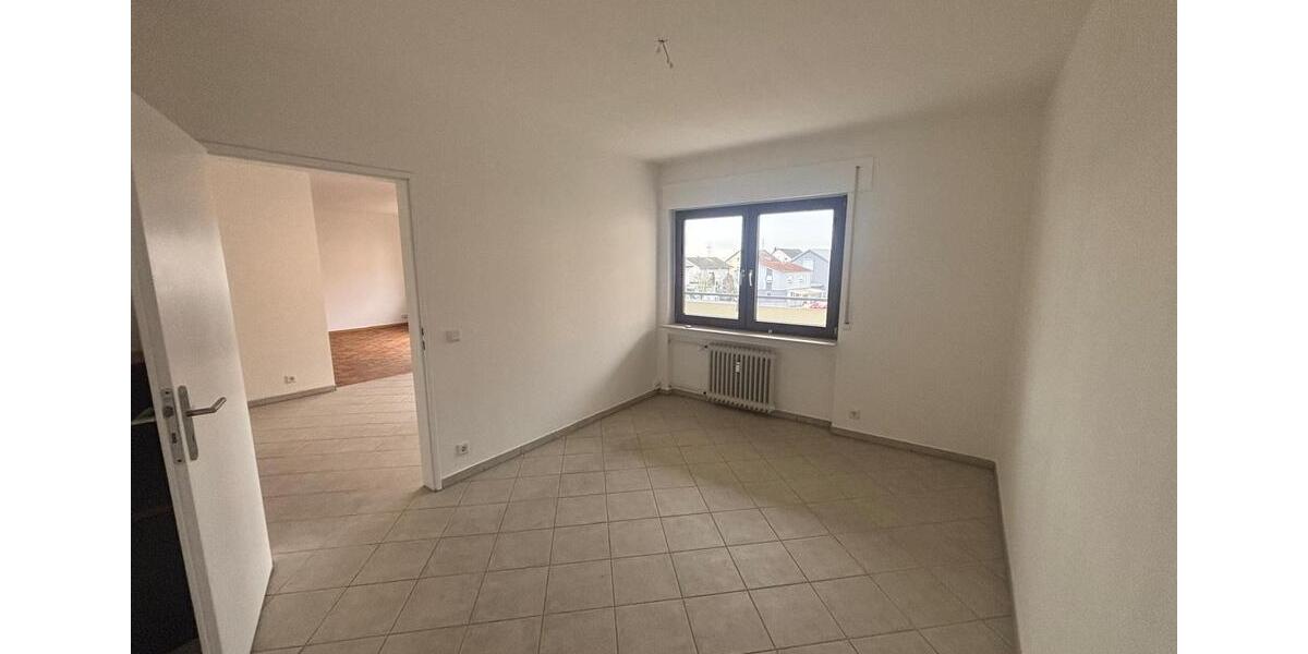 Etagenwohnung Laudenbach - 3 Zimmer, 95 m&sup2;, 1.124&euro; | Angebot:26367546