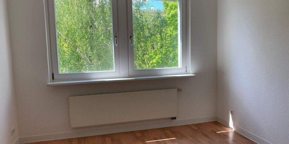 Etagenwohnung Chemnitz Gablenz - 2 Zimmer, 46 m&sup2;, 255&euro; | Angebot:26155801