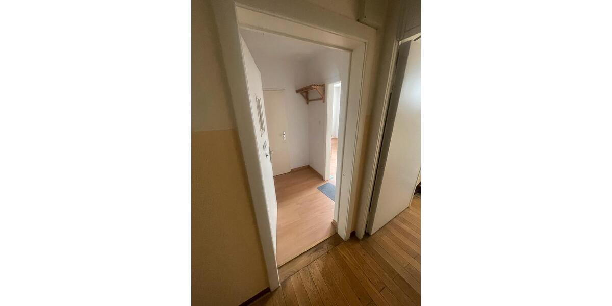 Etagenwohnung Hannover Vahrenwald-List - 1 Zimmer, 20 m&sup2;, 550&euro; | Angebot:24737793
