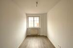 Etagenwohnung Gröditz - 3 Zimmer, 85 m&sup2;, 620&euro; | Angebot:24782847