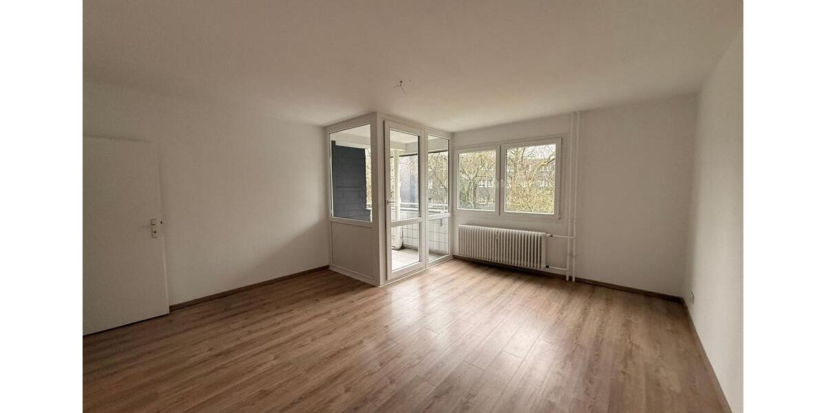 schöne 3-Zimmerwohnung mit Balkon in Wuppertal-Wichlinghausen 4 zimmer