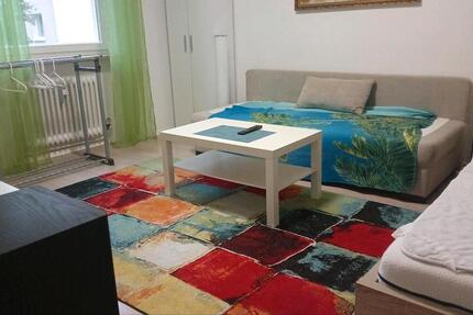 Zimmer an Praktikantin befristet ab 1.November oder früher zimmer