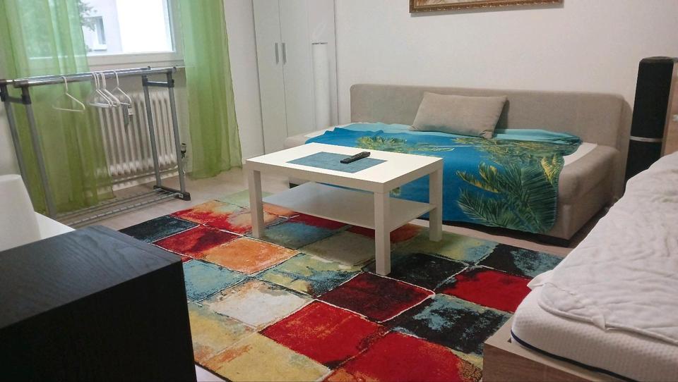 Zimmer an Praktikantin befristet ab 1.November oder früher zimmer