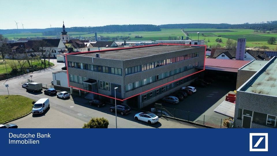 GEWERBEIMMOBILIE IN WACHENROTH – FLEXIBEL NUTZBARE BÜRO-,LAGER- UND PRODUKTIONSFLÄCHE zimmer