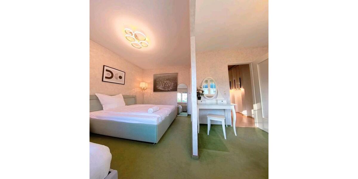 Reihenhaus Dreieich - 5.5 Zimmer, 106 m&sup2;, 2.750&euro; | Angebot:26594365