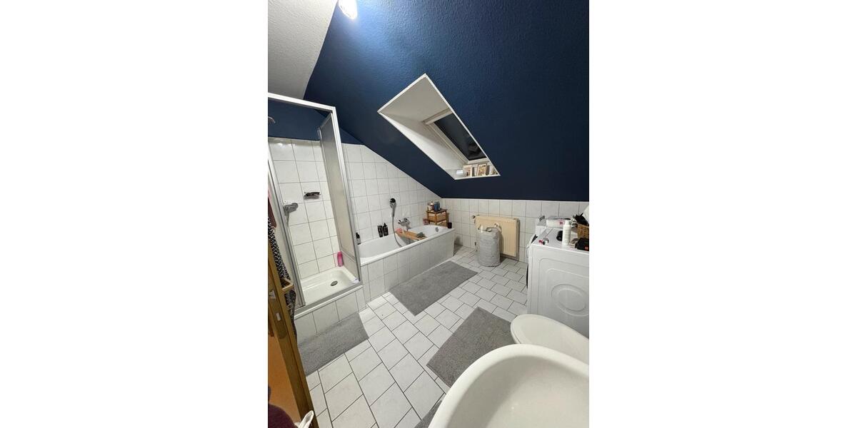 Etagenwohnung Grimmen - 2 Zimmer, 76 m&sup2;, 745&euro; | Angebot:24473137