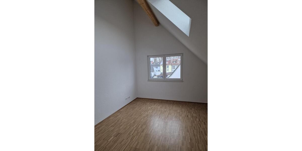 Doppelhaushälfte Karlsruhe Neureut - 5 Zimmer, 155 m&sup2;, 2.600&euro; | Angebot:26586293