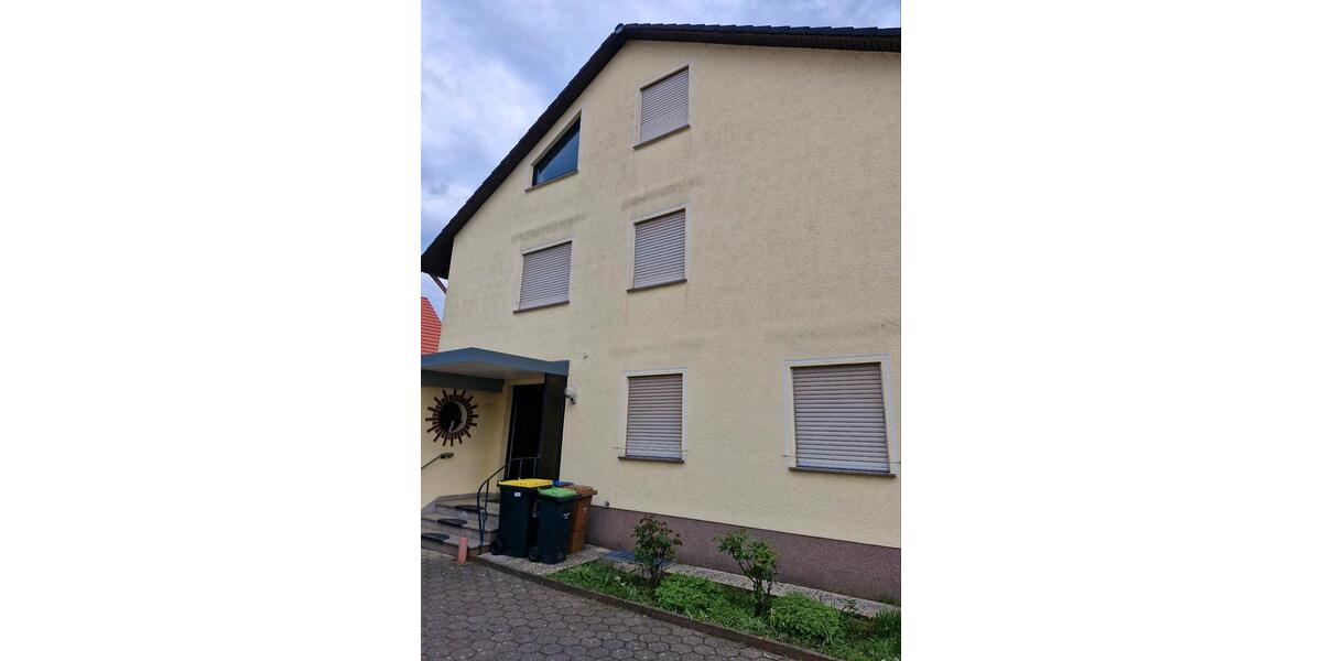 Doppelhaushälfte Aschaffenburg Gailbach - 8 Zimmer, 135 m&sup2;, 1.500&euro; | Angebot:26237551