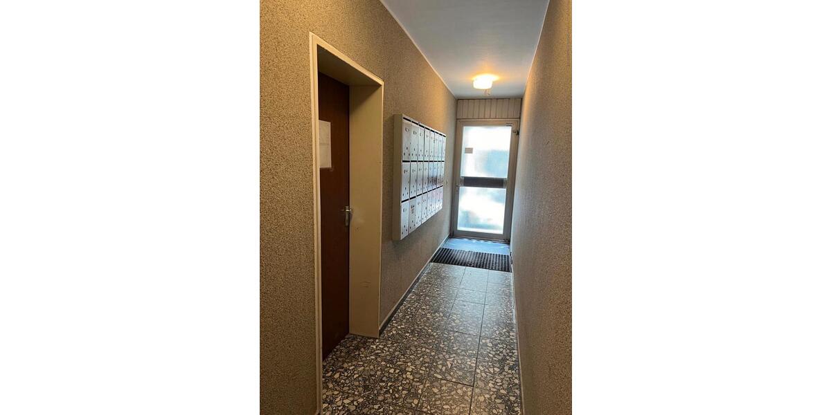 Dachgeschoßwohnung Wuppertal Unterbarmen - 5 Zimmer, 85 m&sup2;, 950&euro; | Angebot:25854706