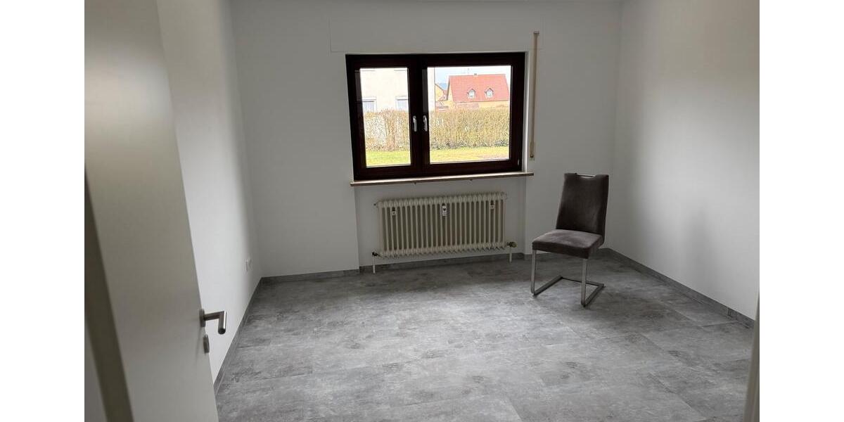 Erdgeschoßwohnung Bayreuth City - 4.5 Zimmer, 105 m&sup2;, 1.200&euro; | Angebot:26560547