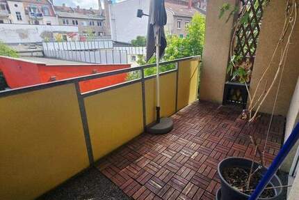 Helle 2 Zimmer Wohnung mit Balkon in NürnbergNibelungen