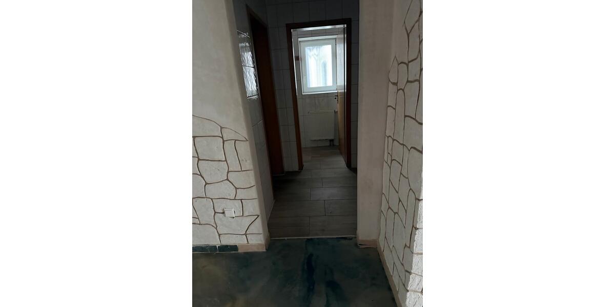 Gewerbeobjekt Ludwigshafen am Rhein Rheingönheim - 1.200&euro; | Angebot:25756194