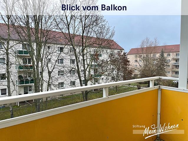 2 Zimmer, Dusche und großer Balkon - jetzt besichtigen!