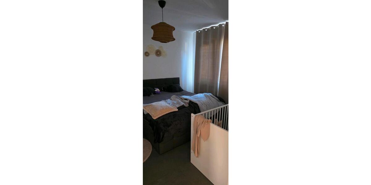 Etagenwohnung Oberhausen - 3 Zimmer, 71 m&sup2;, 950&euro; | Angebot:26315010