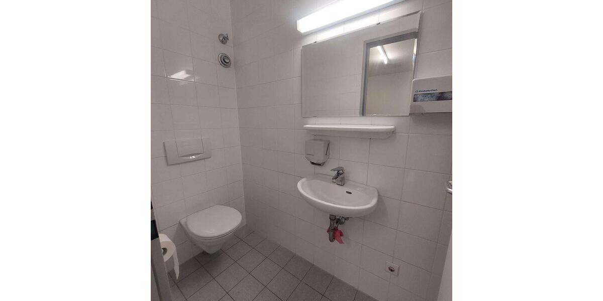 Gewerbeobjekt Langenhagen - 1.150&euro; | Angebot:23697025