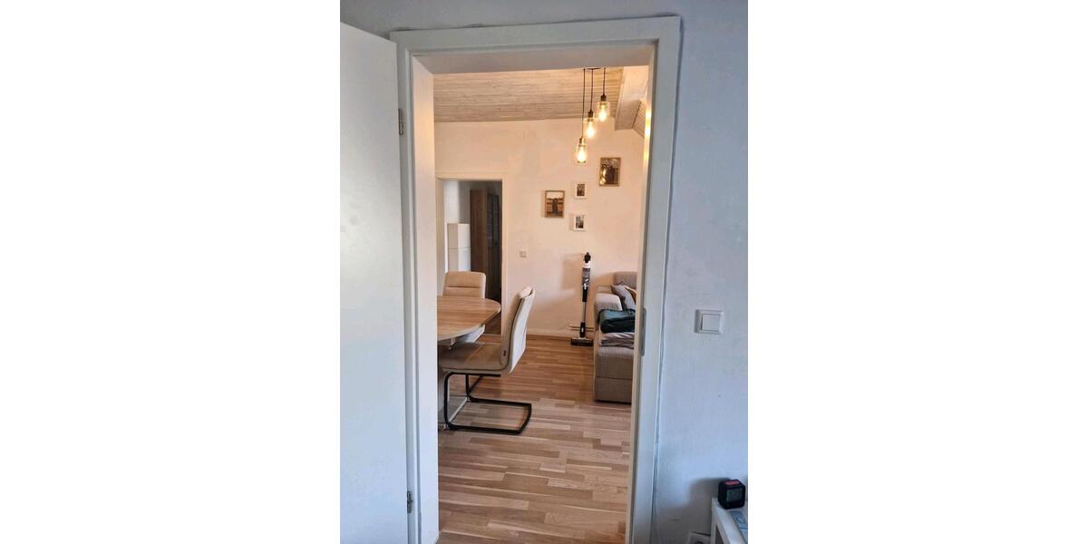 Dachgeschoßwohnung Mannheim Herzogenried - 2 Zimmer, 45 m&sup2;, 960&euro; | Angebot:26231222