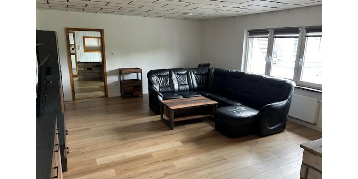 Wohnen auf Zeit Unterwellenborn - 4 Zimmer, 120 m&sup2;, 25&euro; | Angebot:19608078